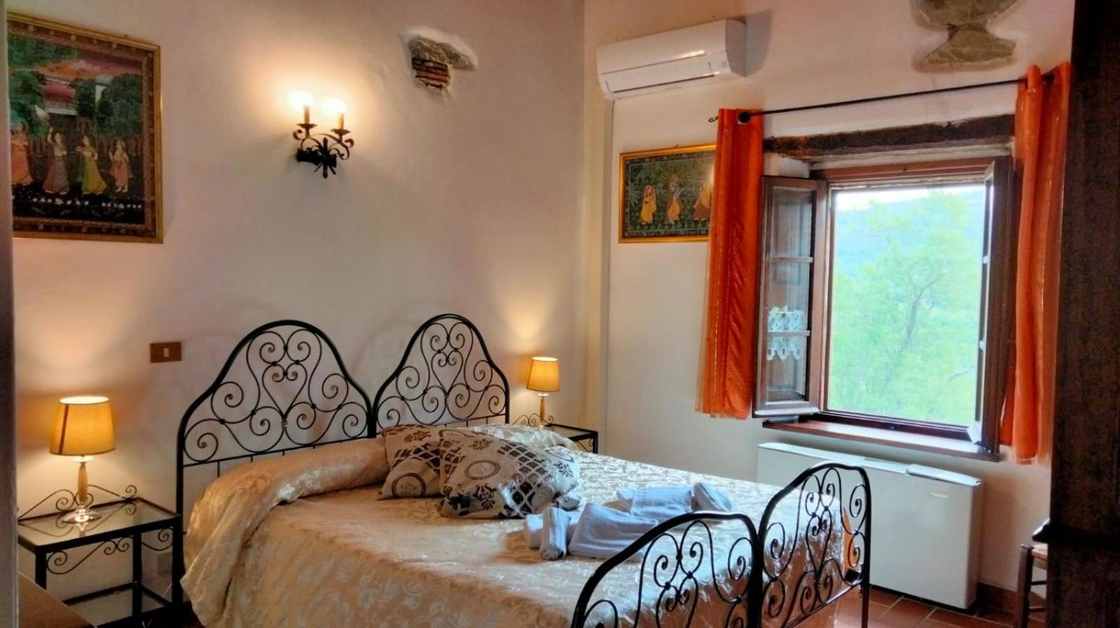 Agriturismo Grossola Castiglione dʼOrcia Екстериор снимка